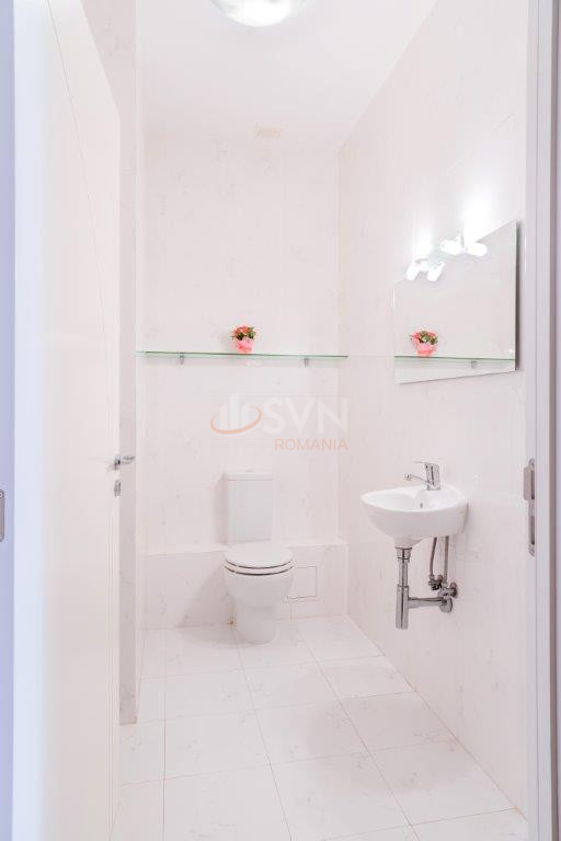 Apartament, 5 camere Bucuresti/Primaverii