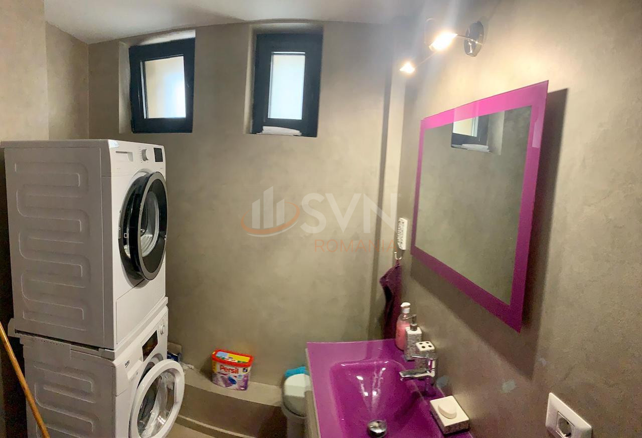 Apartament, 5 camere Bucuresti/Banu Manta