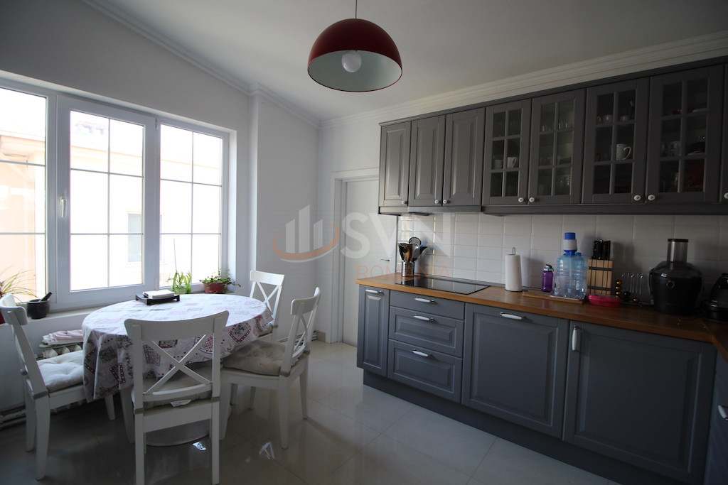 Apartament, 5 camere Bucuresti/Casin
