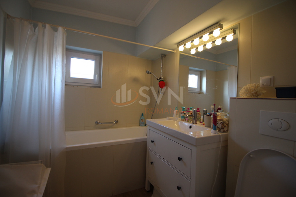 Apartament, 5 camere Bucuresti/Casin