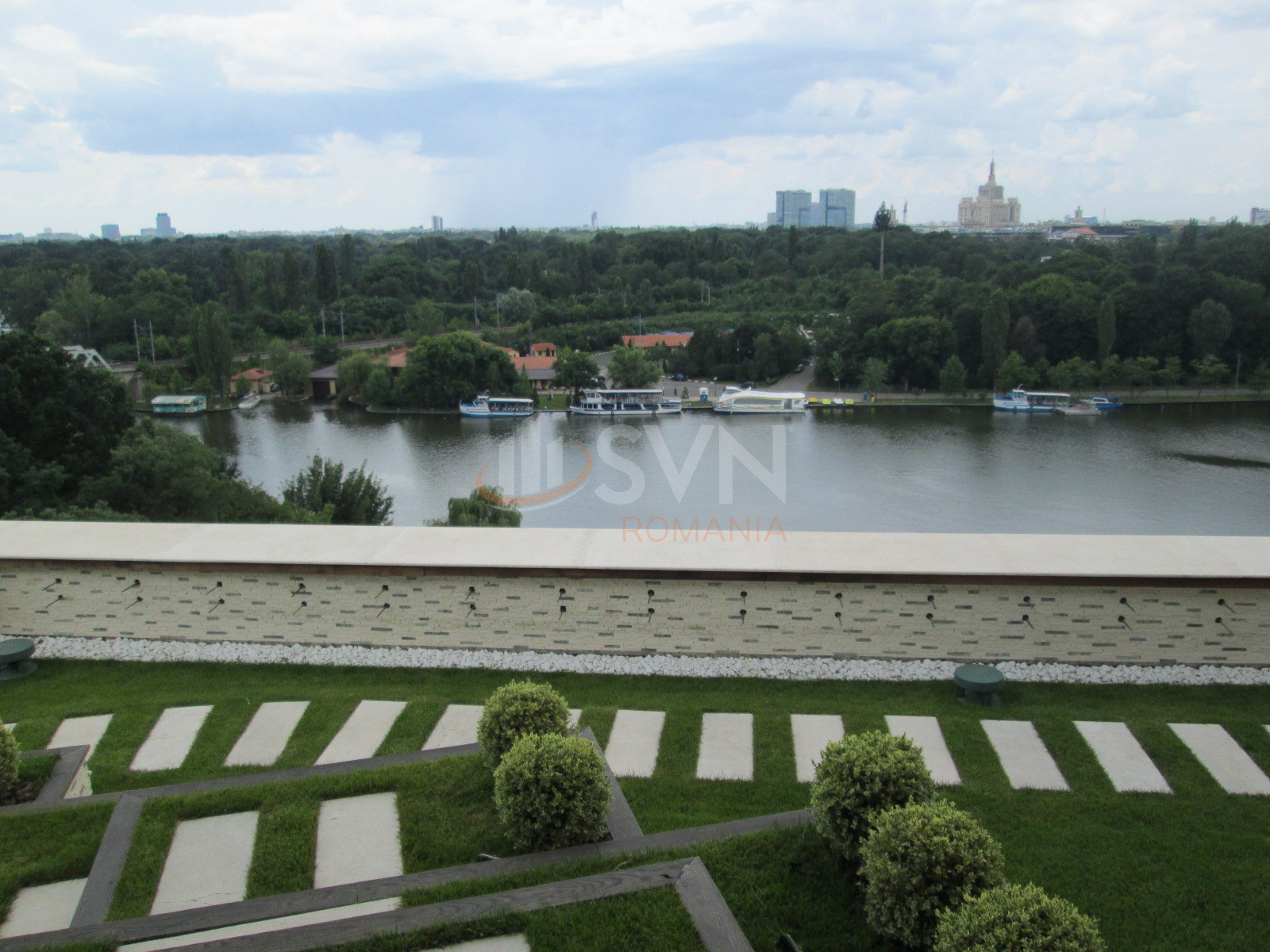 Apartament, 5 camere Bucuresti/Baneasa