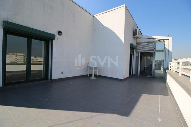 Apartament, 5 camere Bucuresti/Dacia