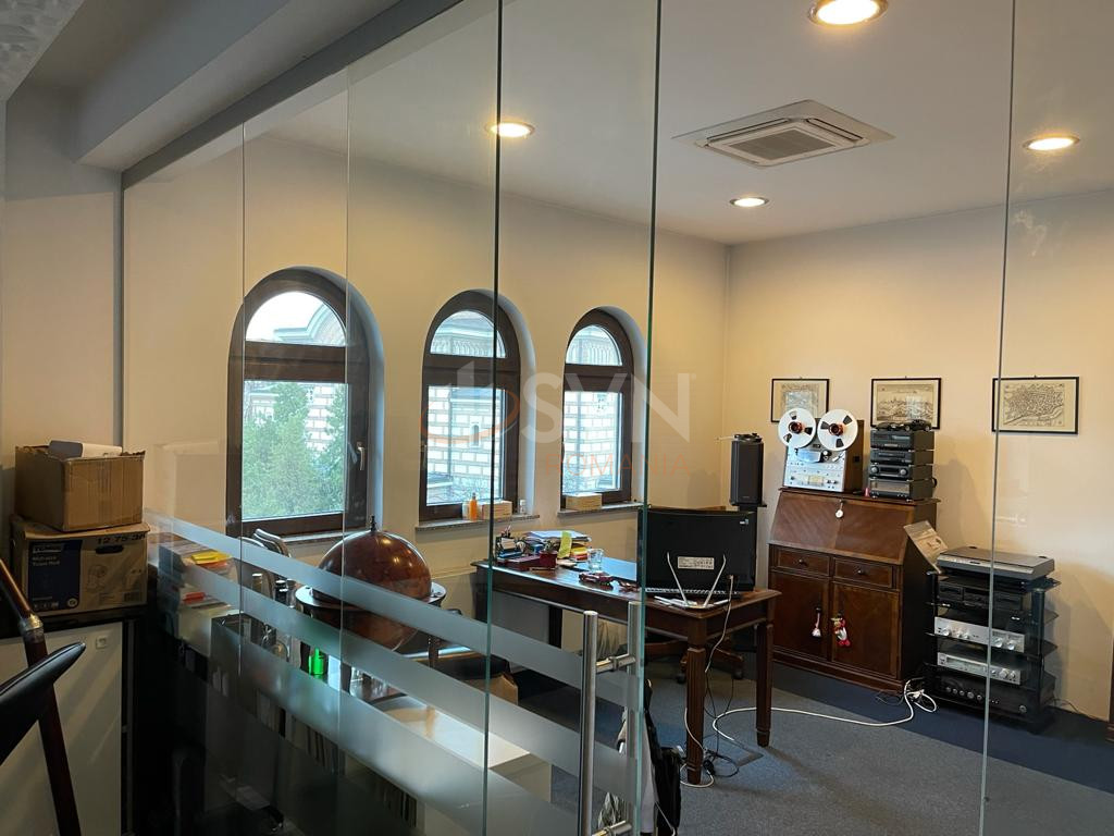 Apartament, 6 camere Bucuresti/Cotroceni