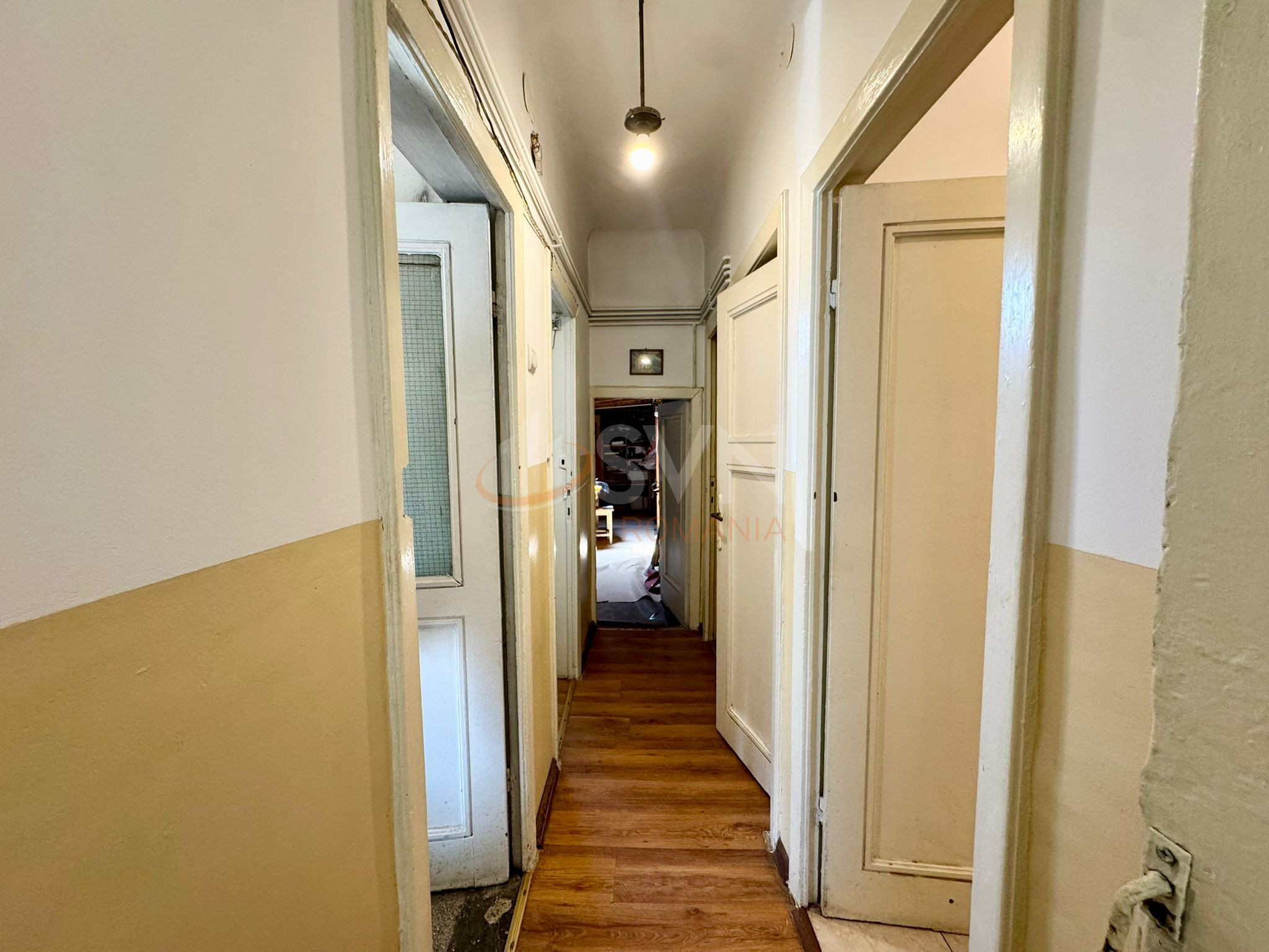 Apartament, 6 camere Bucuresti/Armeneasca