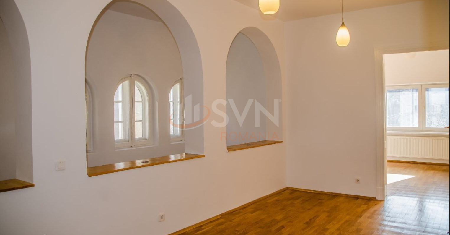 Apartament, 6 camere Bucuresti/Aviatorilor