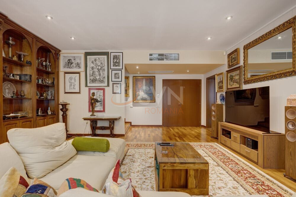 Apartament, 6 camere Bucuresti/Herastrau