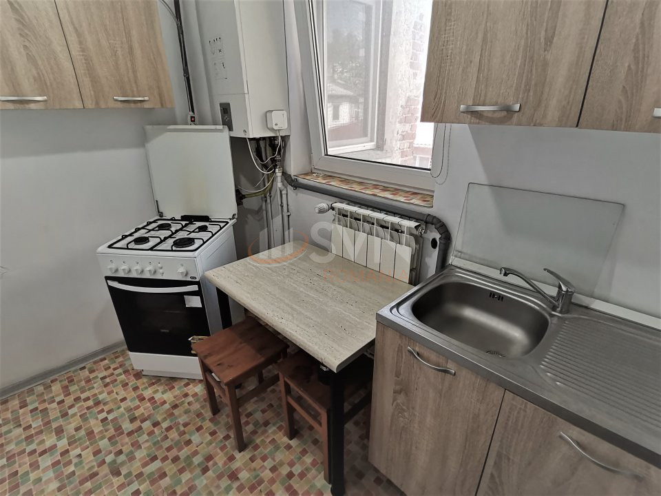 Apartament, 6 camere Bucuresti/Parcul Carol