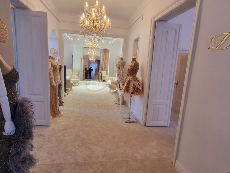 Apartament, 6 camere Bucuresti/Capitale