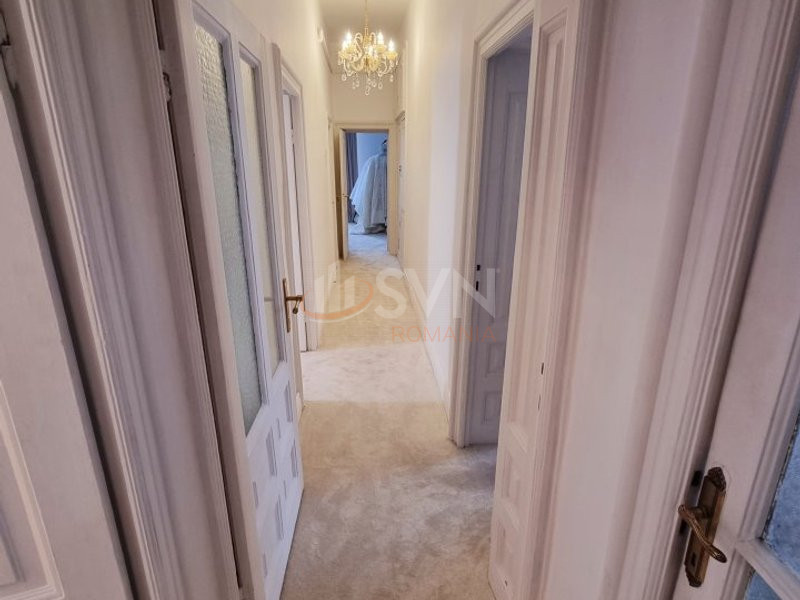 Apartament, 6 camere Bucuresti/Capitale