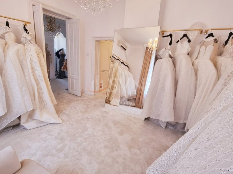 Apartament, 6 camere Bucuresti/Capitale