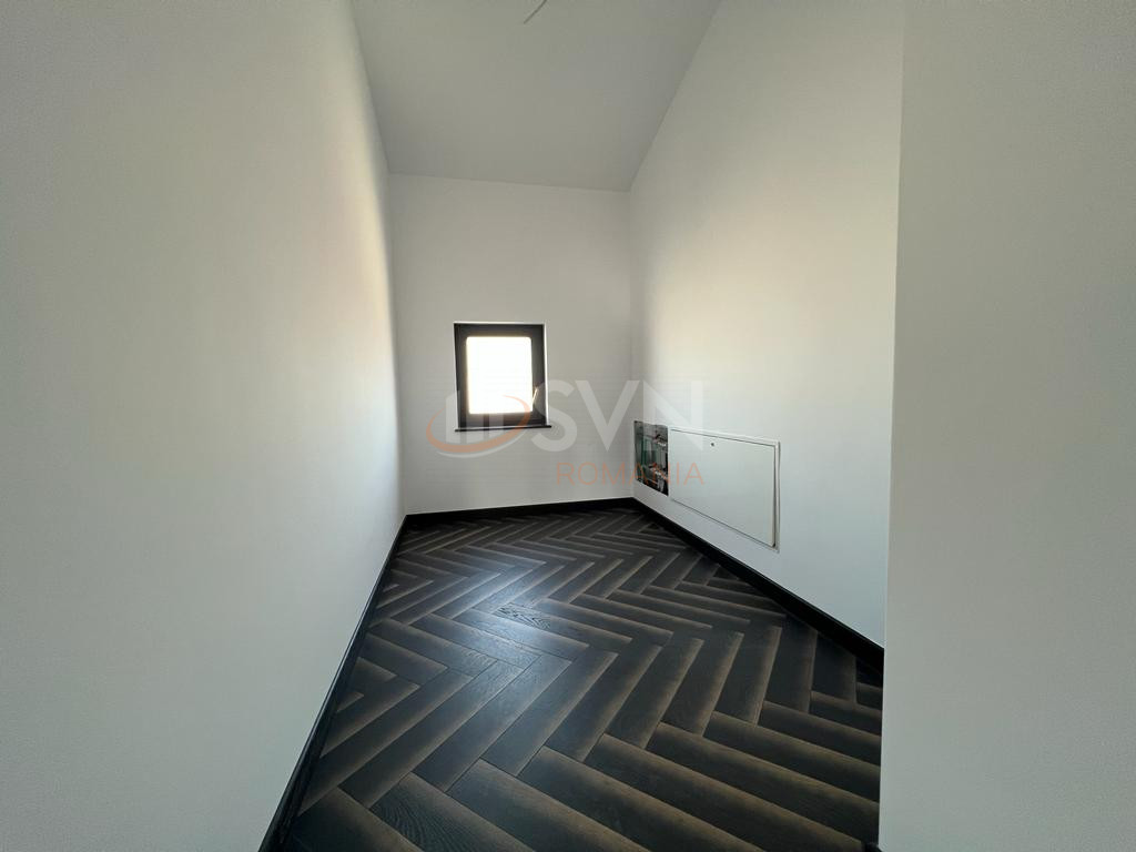 Apartament, 6 camere Bucuresti/Parcul Carol