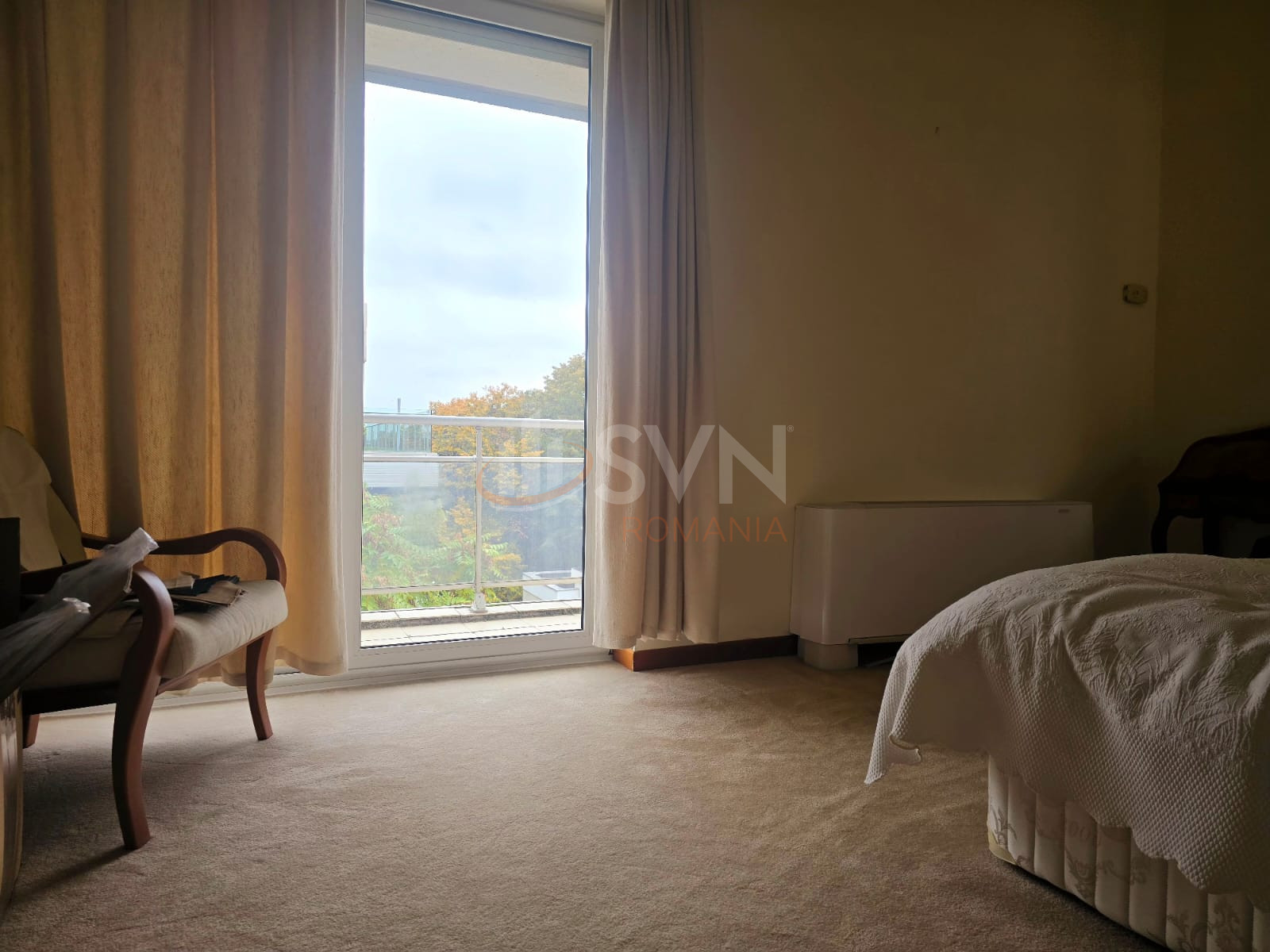 Apartament, 6 camere Bucuresti/Primaverii