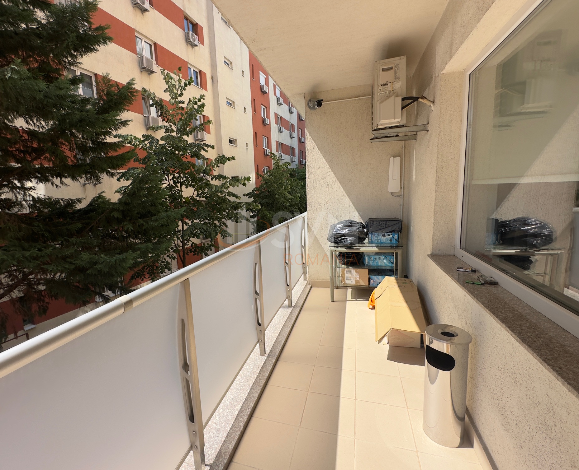 Apartament, 6 camere Bucuresti/Timpuri Noi