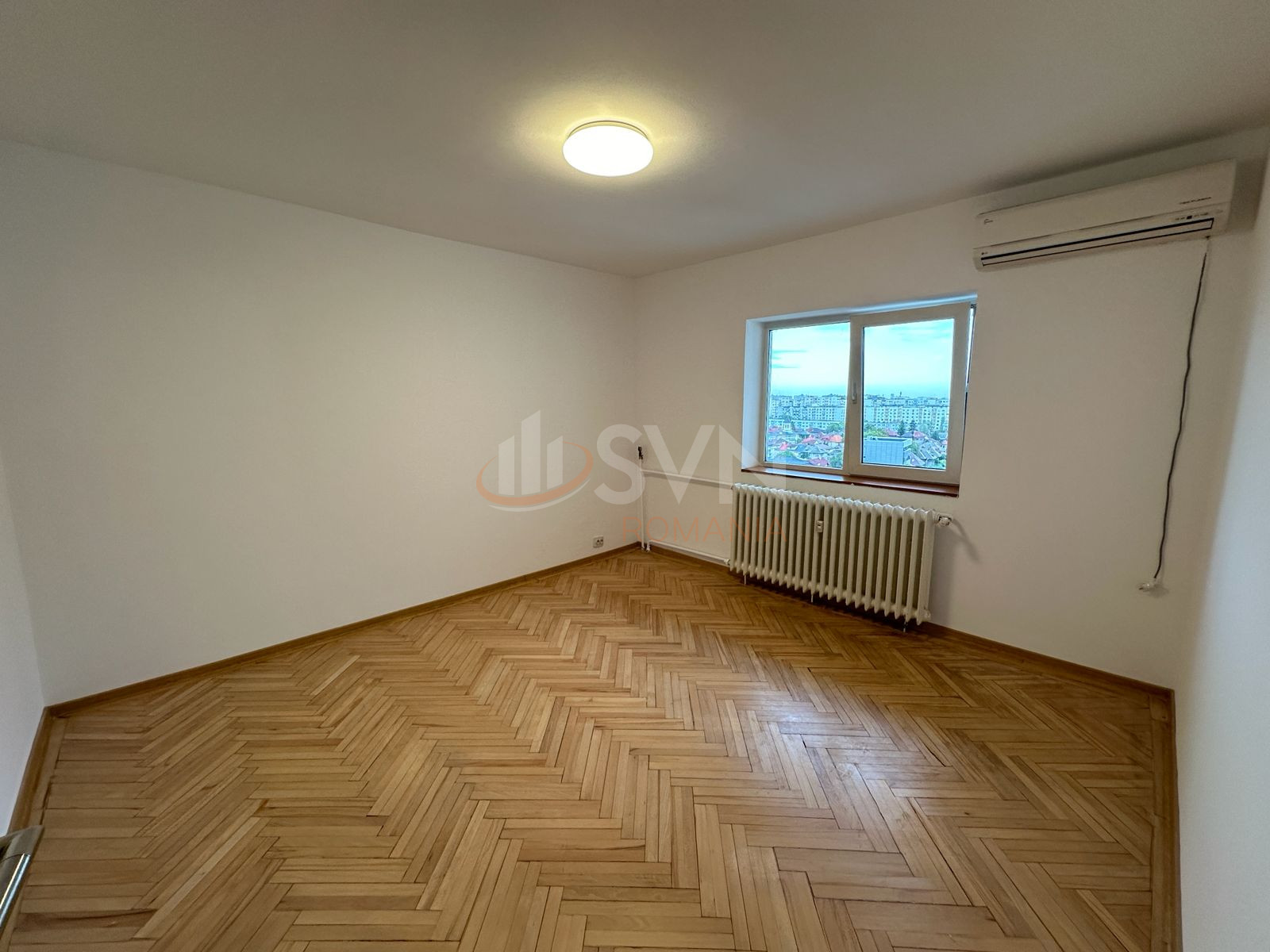 Apartament, 6 camere Bucuresti/Alba Iulia