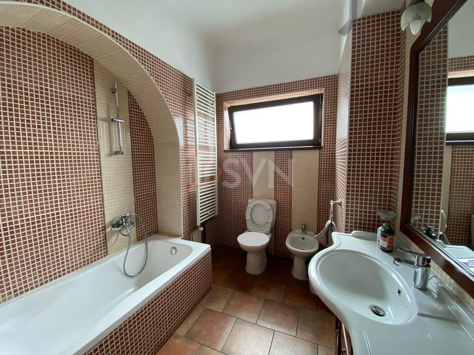 Apartament, 6 camere Bucuresti/Nerva Traian