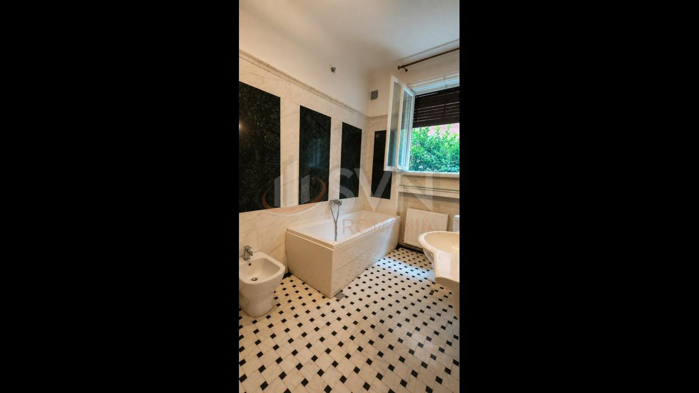 Apartament, 6 camere Bucuresti/Capitale