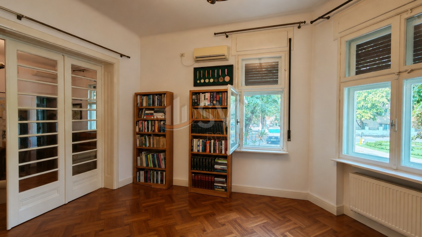 Apartament, 6 camere Bucuresti/Capitale