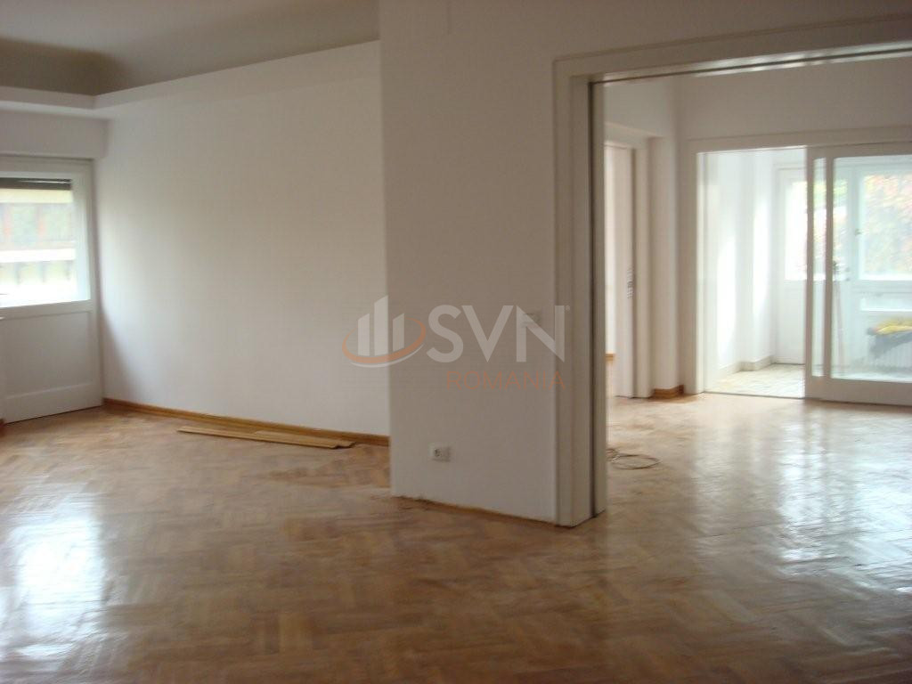 Apartament, 7 camere Bucuresti/Capitale
