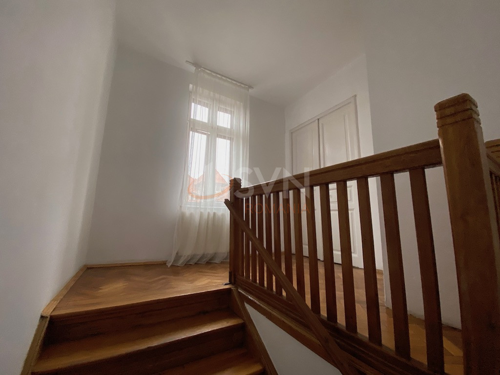 Apartament, 7 camere Bucuresti/Capitale