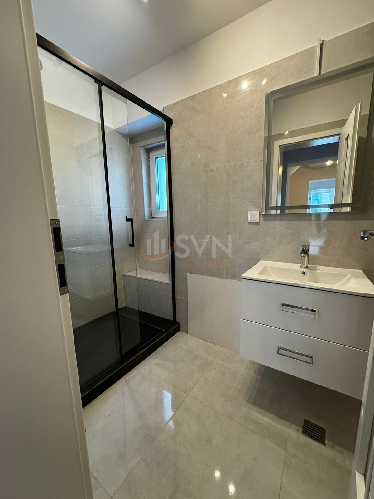Apartament, 7 camere Bucuresti/Calea Victoriei