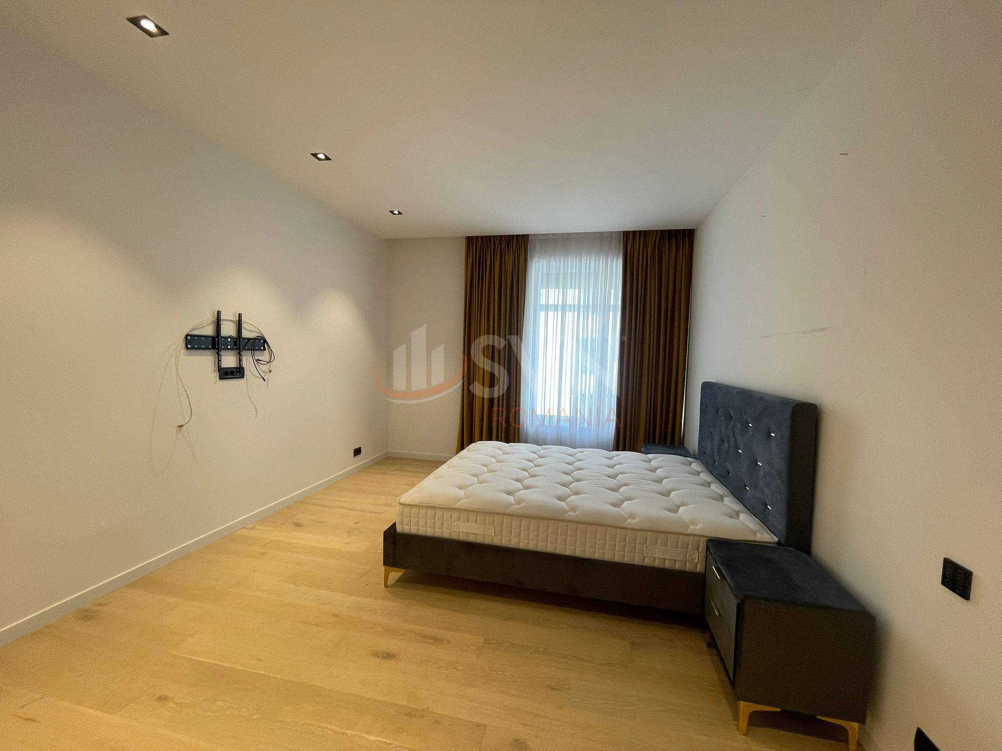 Apartament, 7 camere Bucuresti/Barbu Vacarescu