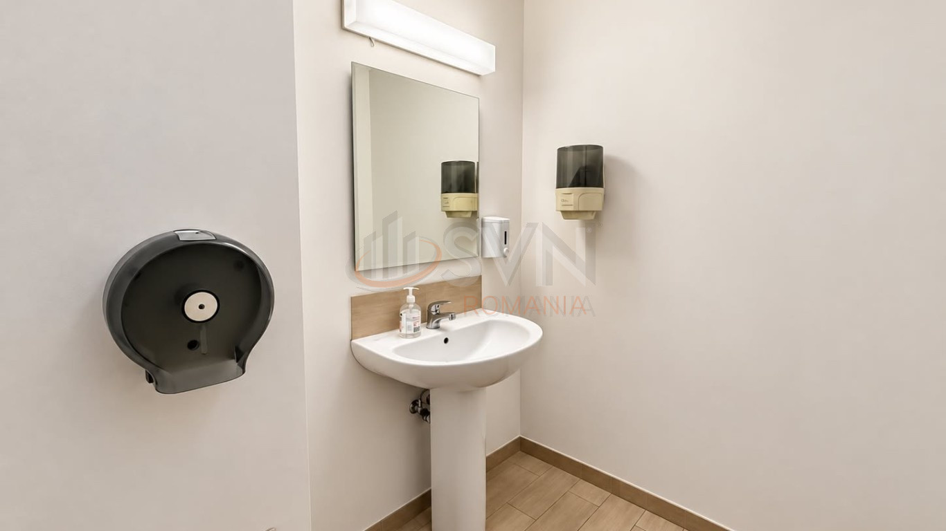 Apartament, 8 camere Bucuresti/Aviatorilor