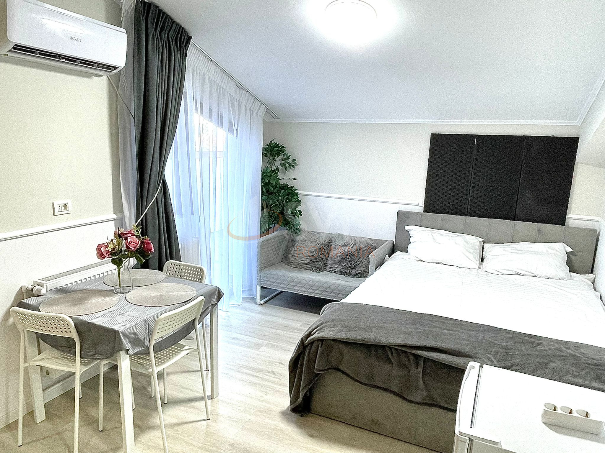 Apartament, 8 camere Bucuresti/Aviatiei