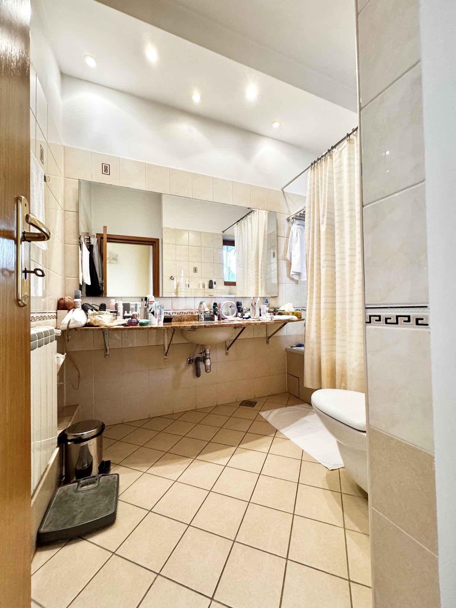 Apartament, 9 camere Bucuresti/Dorobanti