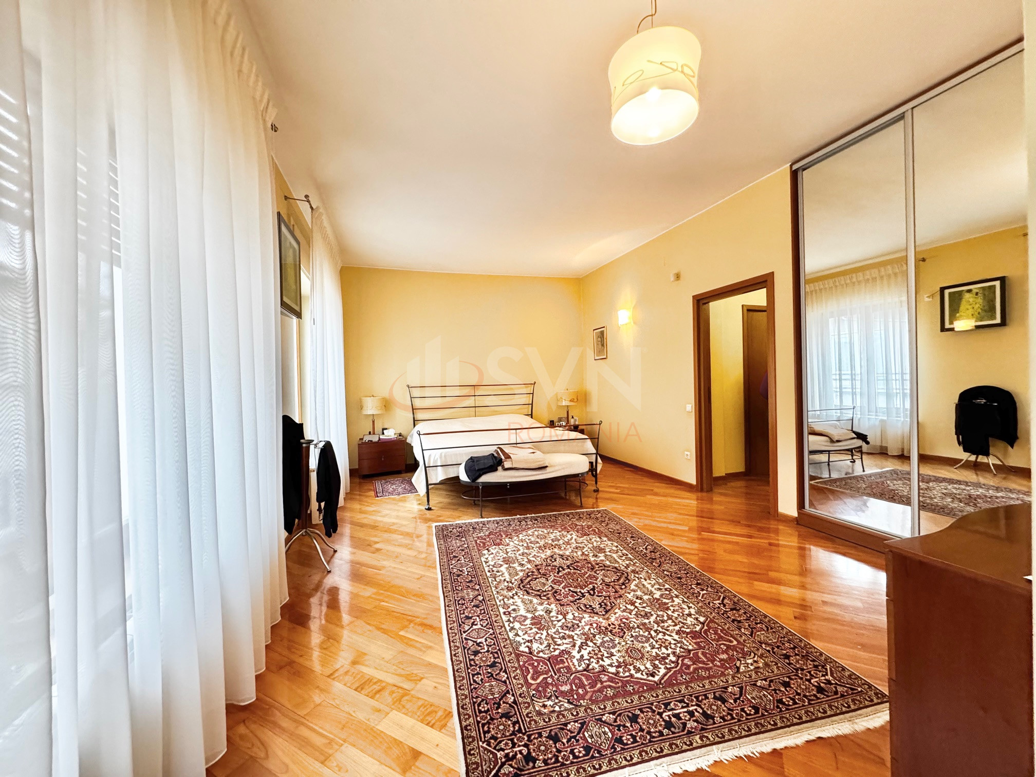 Apartament, 9 camere Bucuresti/Dorobanti