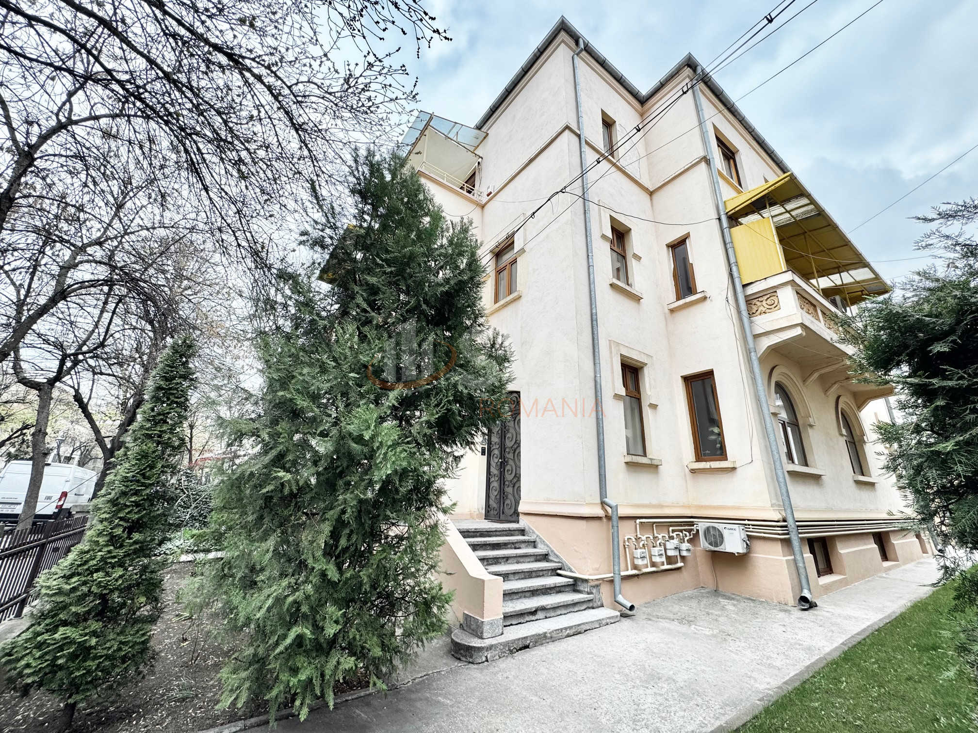 Apartament, 9 camere Bucuresti/Dorobanti