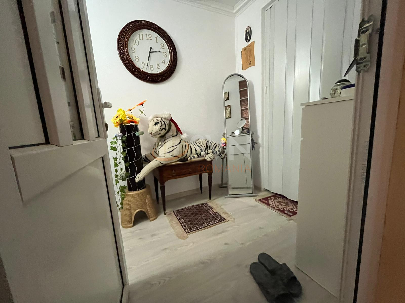 Casa, 1 camera Dambovita/Centru