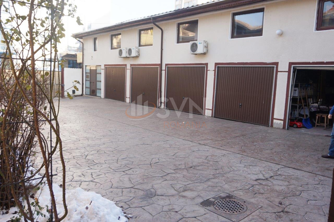 Casa, 10 camere Bucuresti/Pache Protopopescu