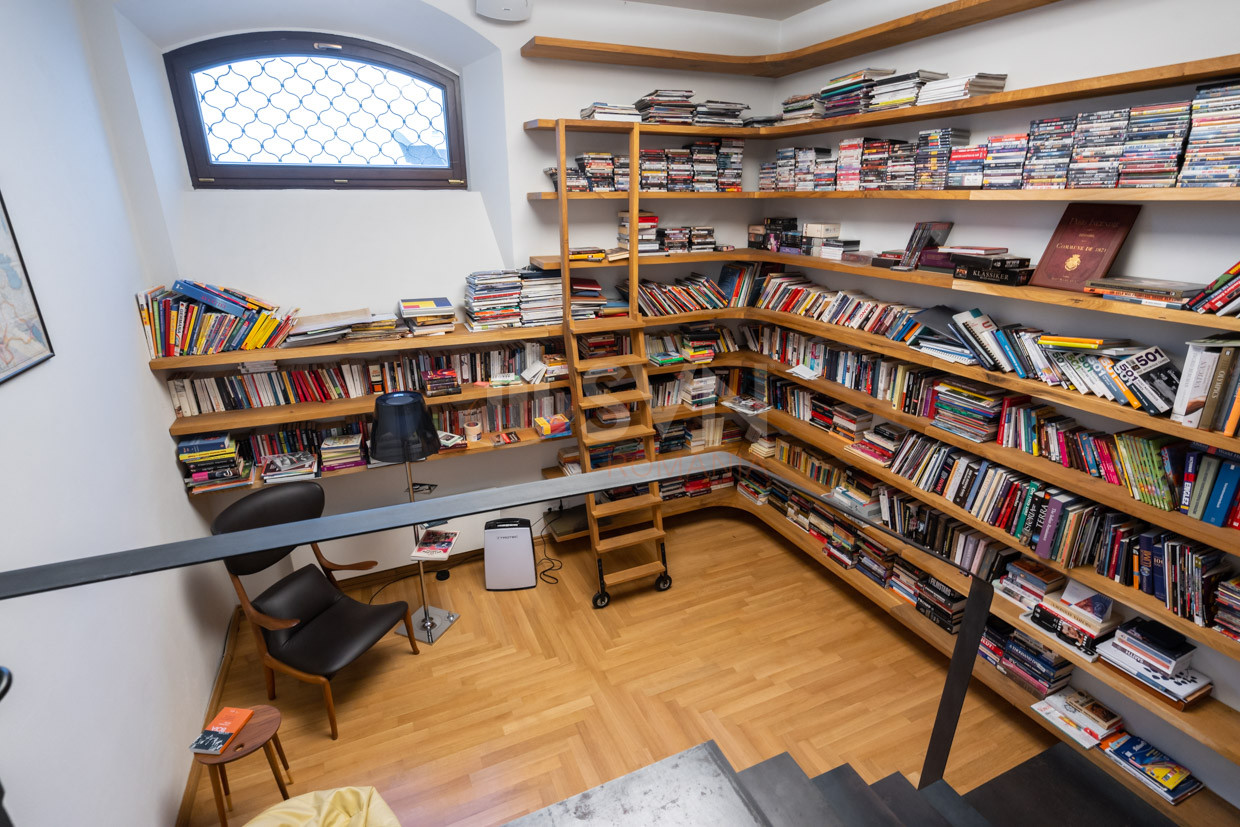 Casa, 10 camere Bucuresti/Dacia