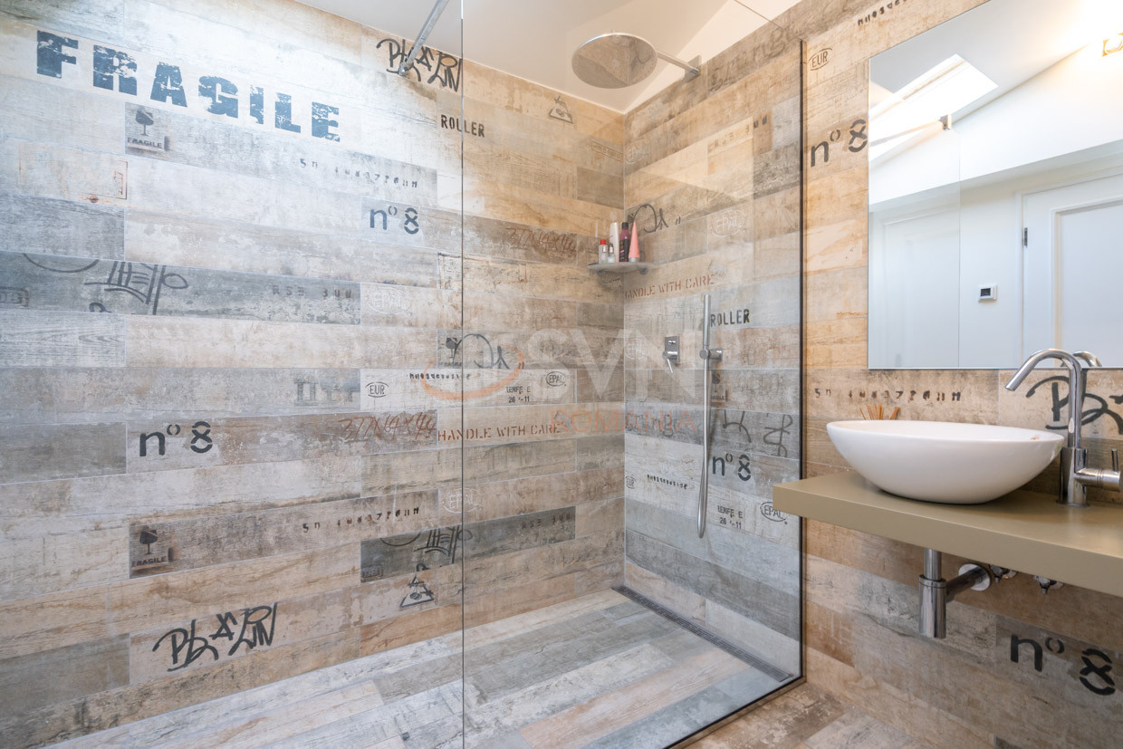 Casa, 10 camere Bucuresti/Dacia