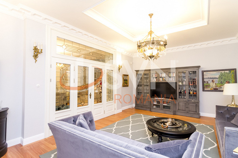 Casa, 10 camere Bucuresti/Cotroceni