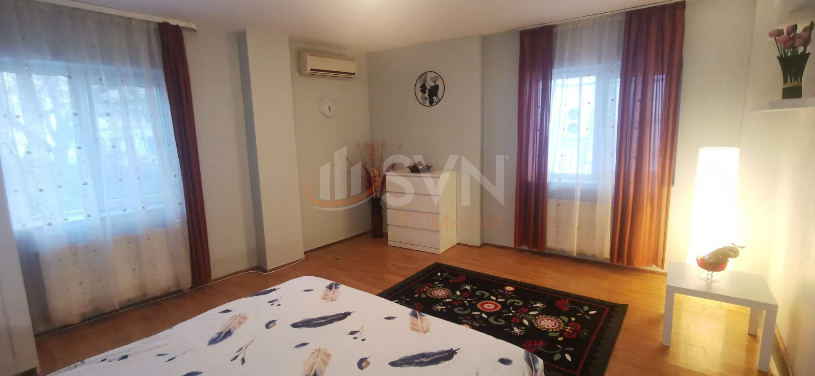 Casa, 10 camere Bucuresti/Piata Unirii (s3)