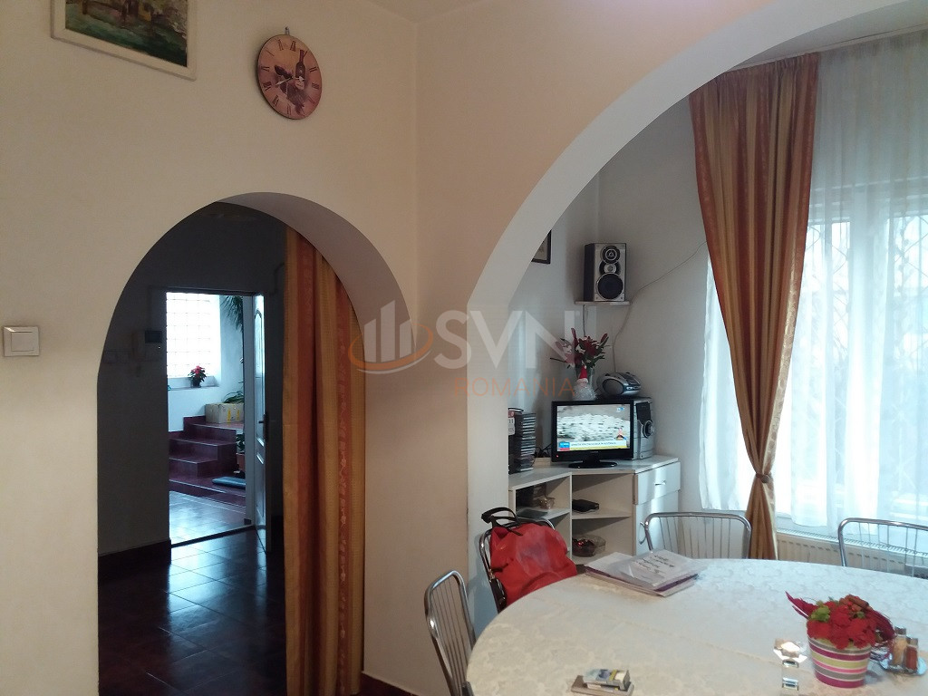 Casa, 10 camere Cluj/Gheorgheni