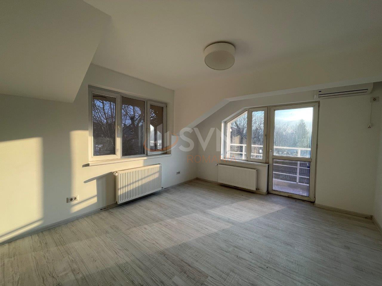 Casa, 10 camere Bucuresti/Domenii