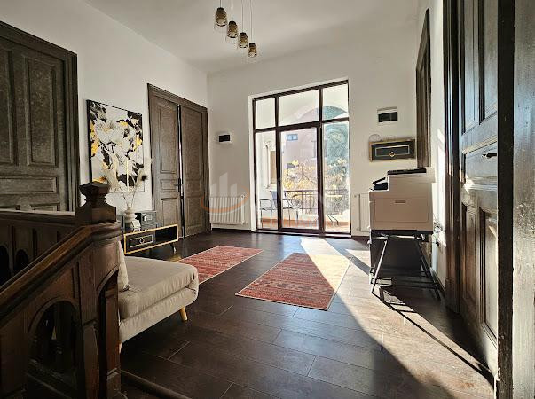 Casa, 10 camere Bucuresti/Cismigiu