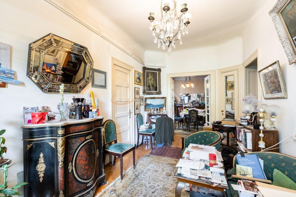 Casa, 10 camere Bucuresti/Armeneasca