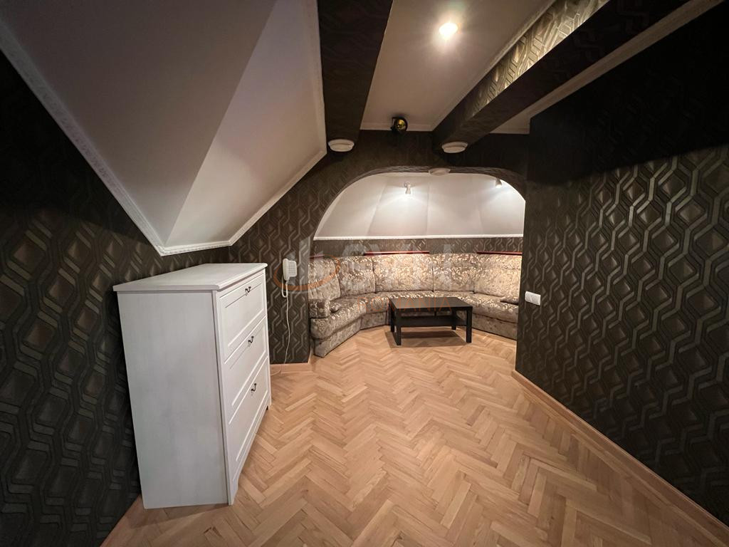 Casa, 10 camere Bucuresti/Capitale