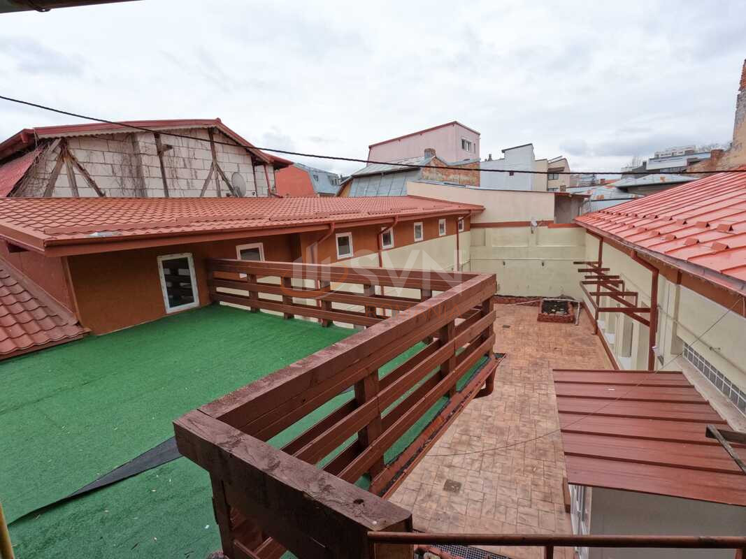 Casa, 10 camere Bucuresti/Alba Iulia