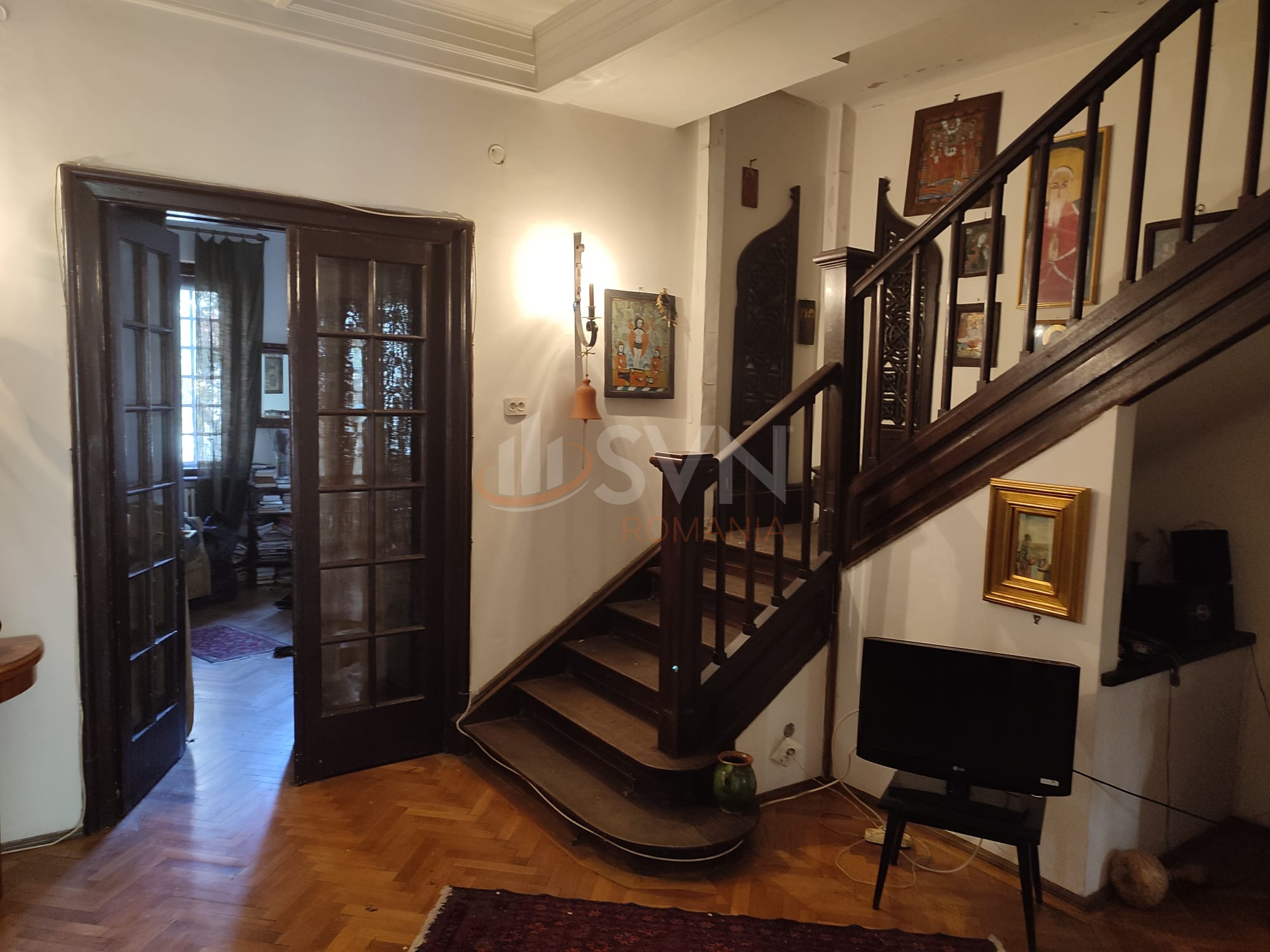 Casa, 10 camere Bucuresti/Capitale