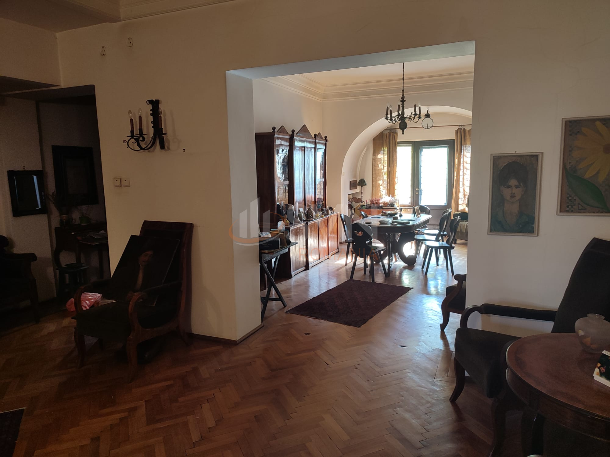 Casa, 10 camere Bucuresti/Capitale