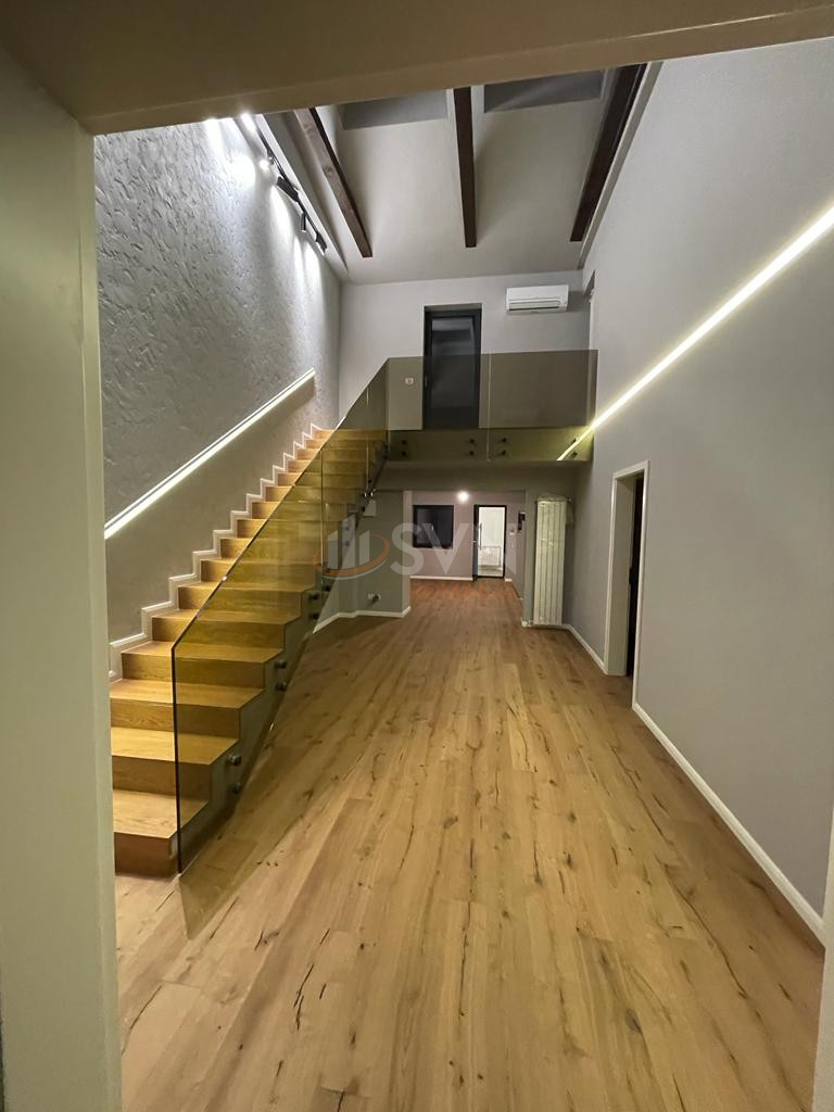 Casa, 10 camere Bucuresti/Capitale