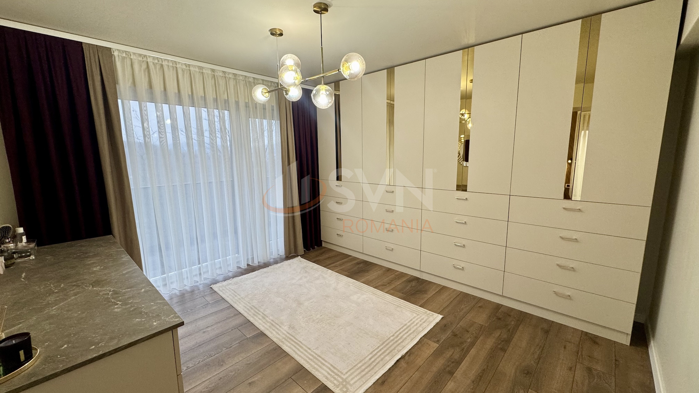 Casa, 10 camere Prahova/Centru