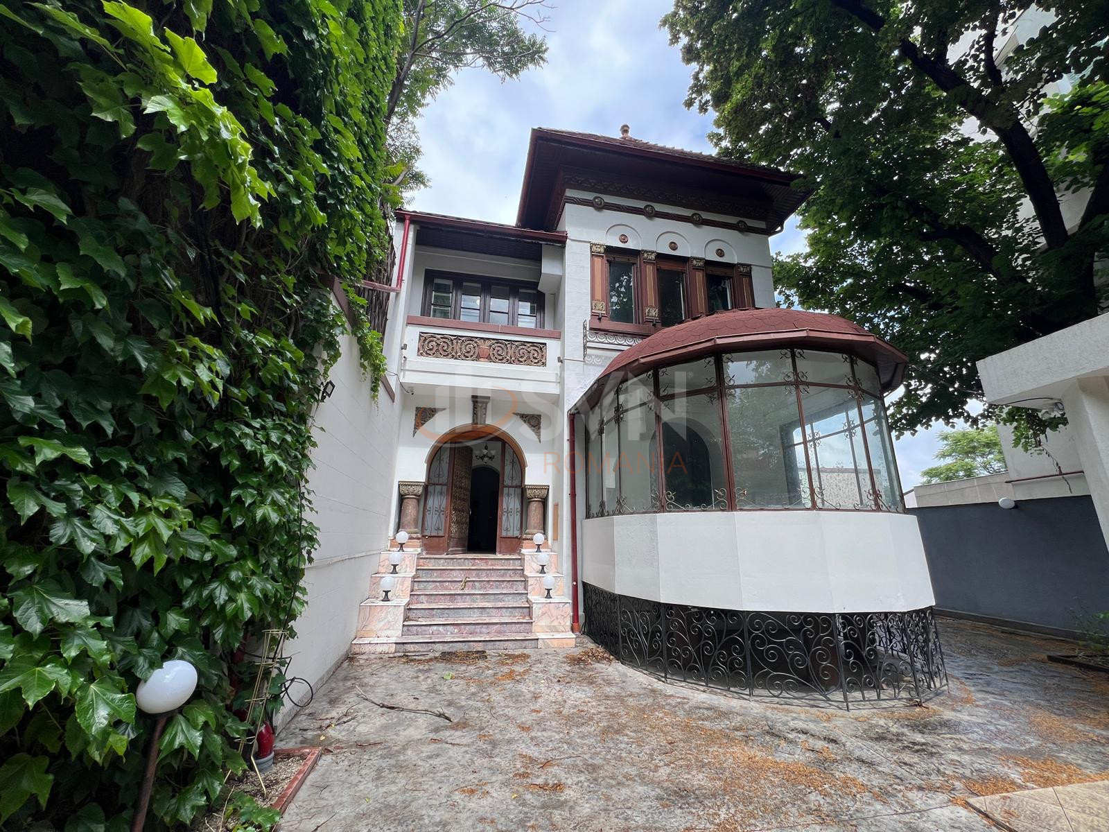 Casa, 10 camere Bucuresti/Banu Manta