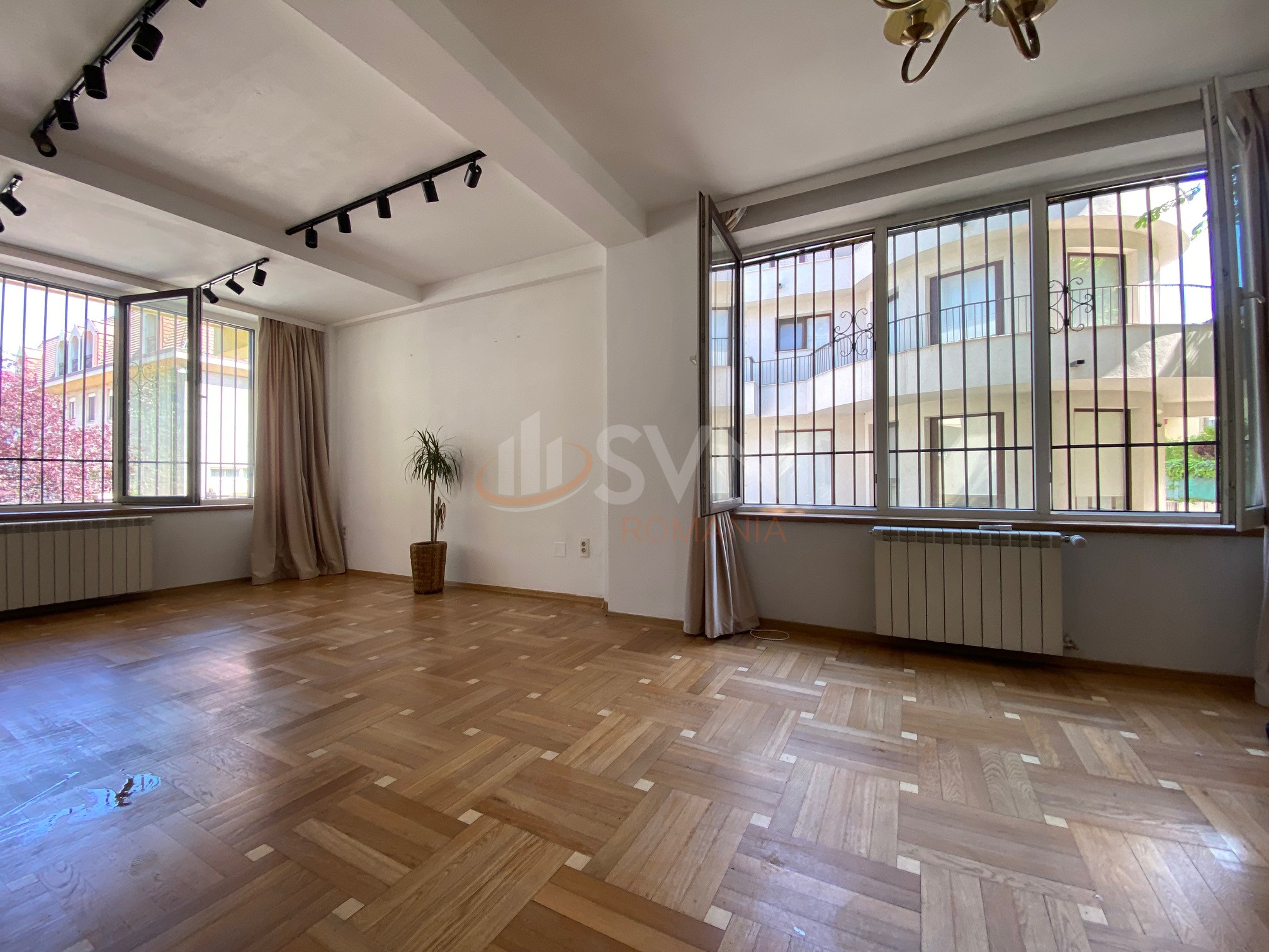Casa, 10 camere Bucuresti/Herastrau