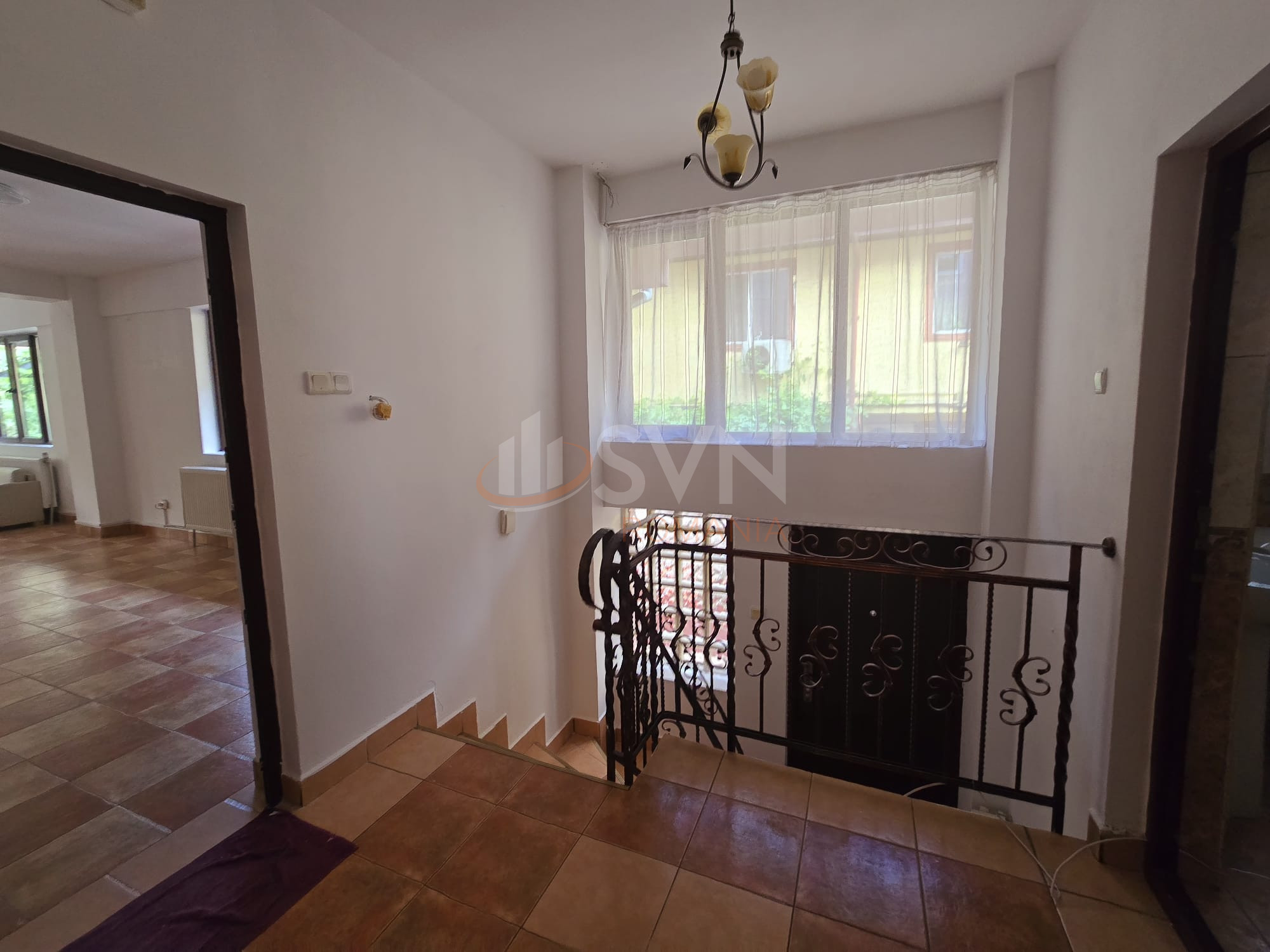 Casa, 10 camere Bucuresti/13 Septembrie