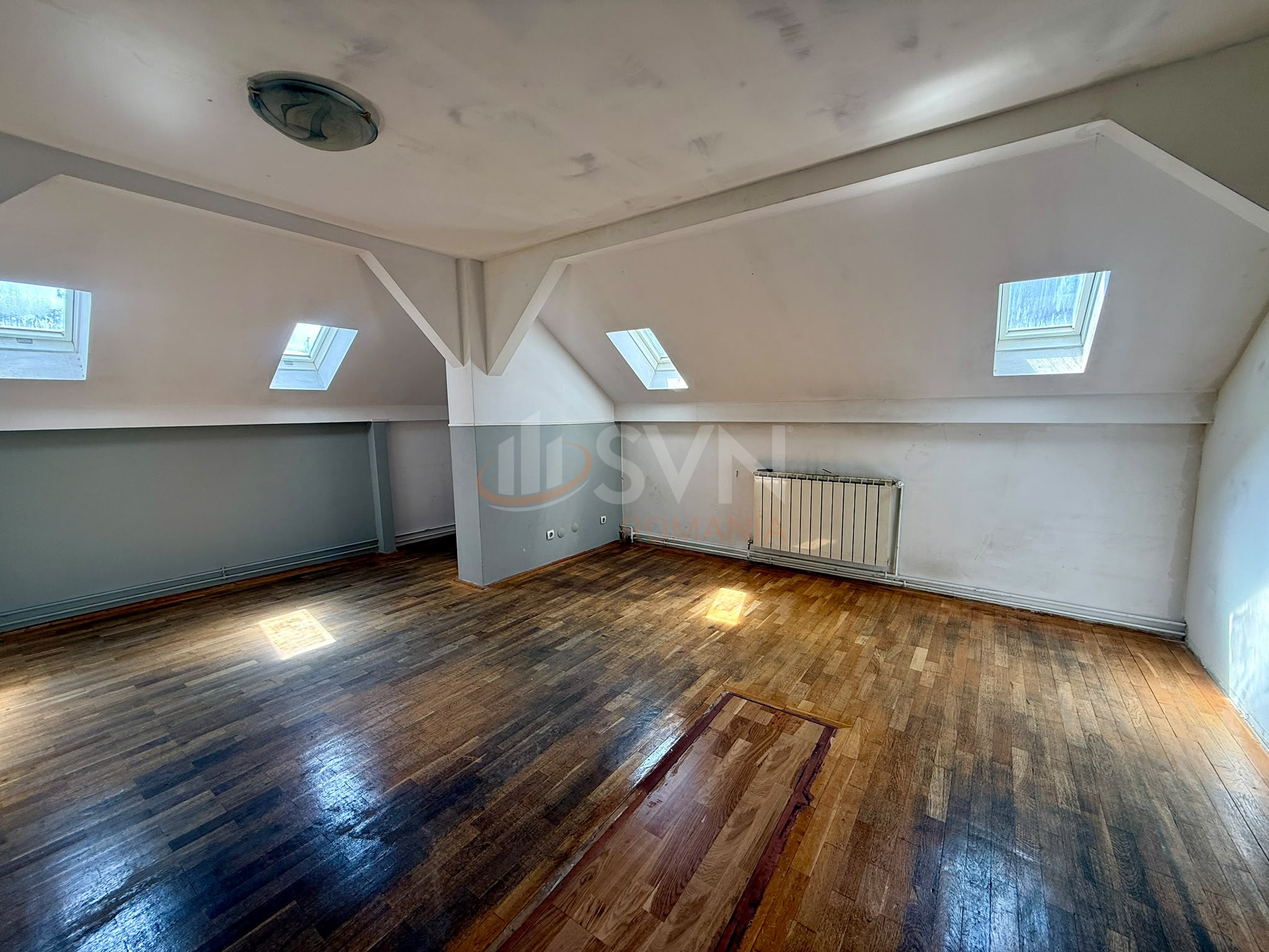 Casa, 10 camere Bucuresti/P-ta Muncii